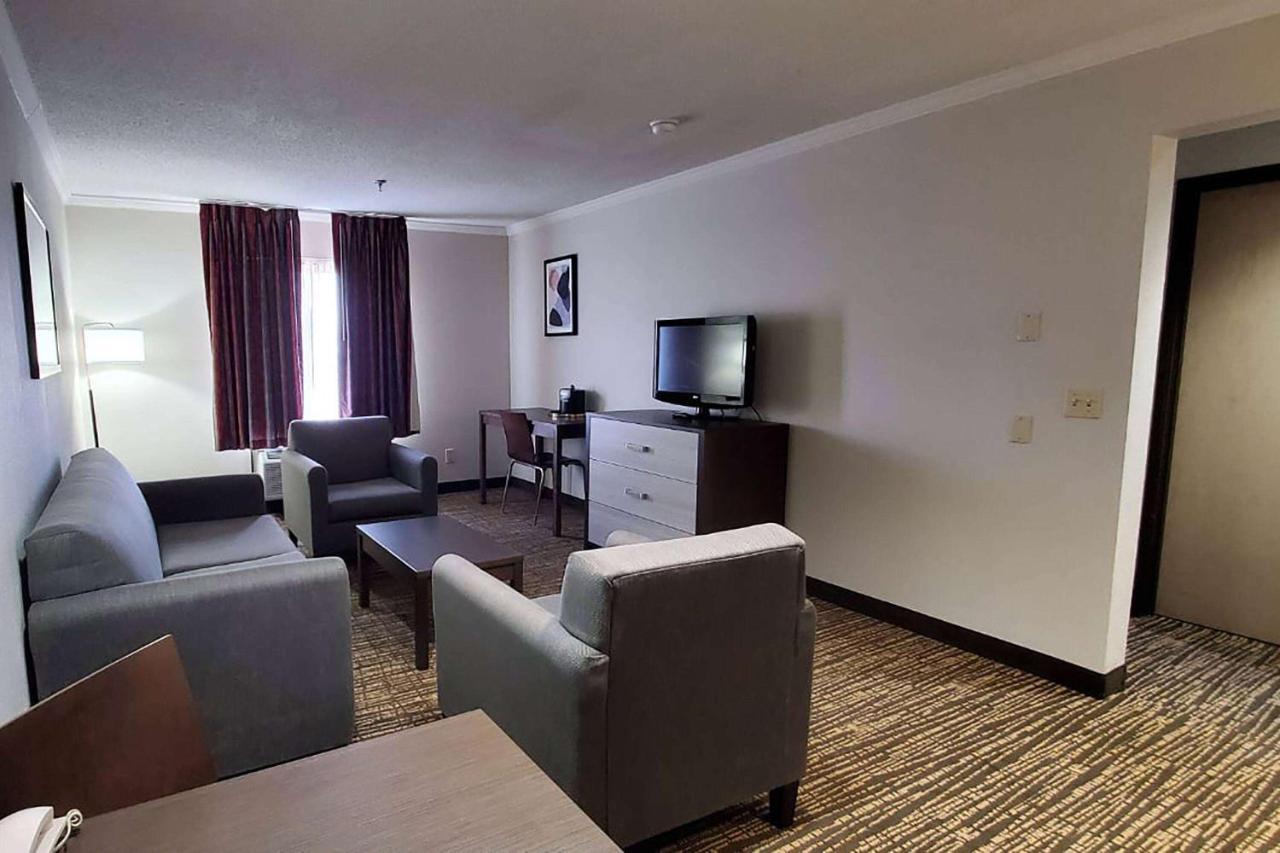 Wingate By Wyndham Canton-Hall Of Fame Esterno foto